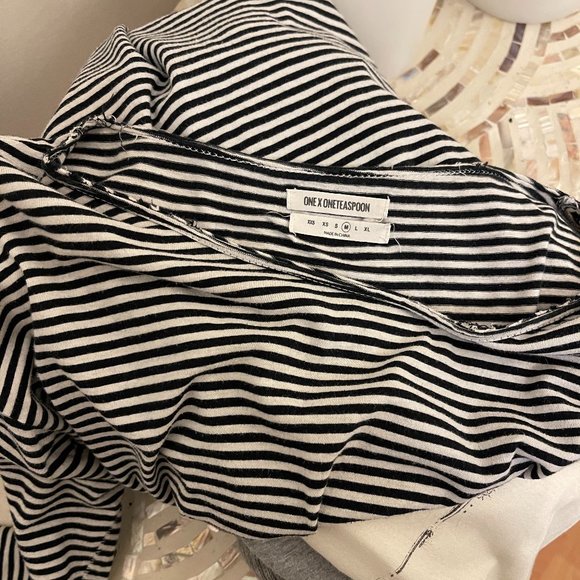 One Teaspoon 3/4 T - Picture 1 of 7